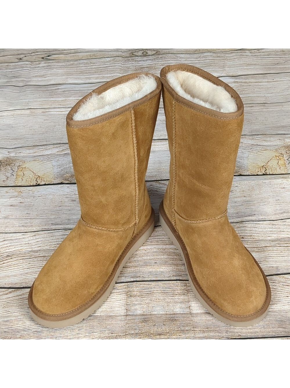 Koolaburra by ugg mid calf boots size 6 NWOT